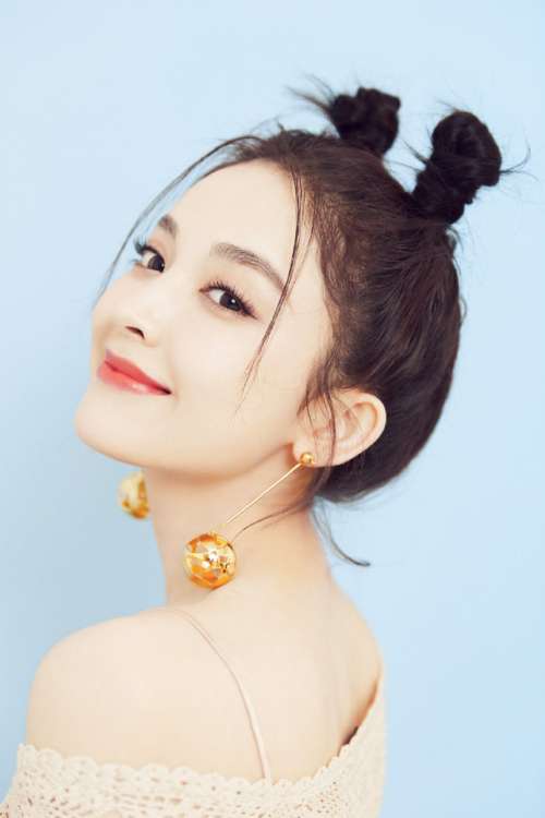 新疆图片 “哪吒头”的古力娜扎可爱又俏皮