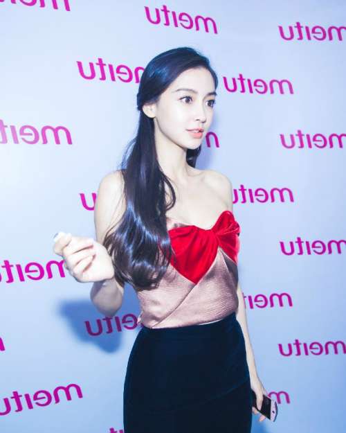 明星写真_Angelababy身穿美人鱼裙子现身美图手