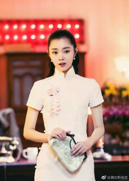 中国范儿明星宋轶旗袍写真_中国图片