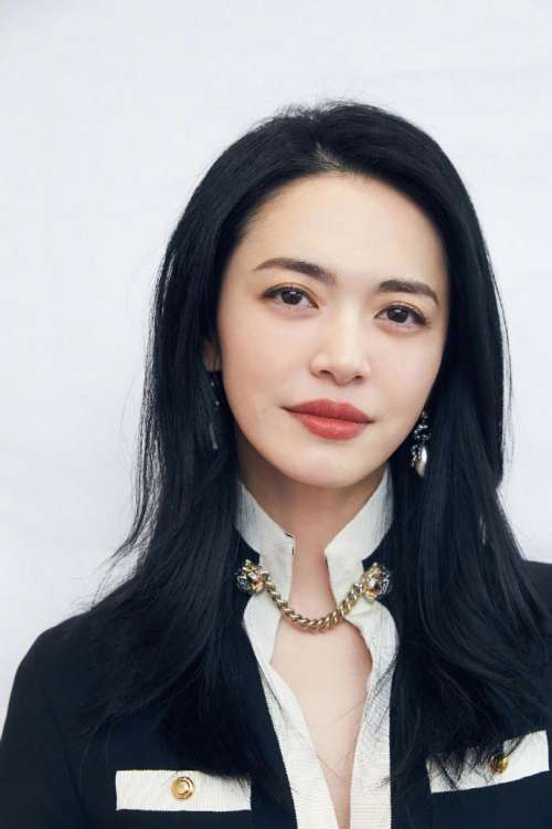 福建明星苏明玉姚晨优雅的裙装图片