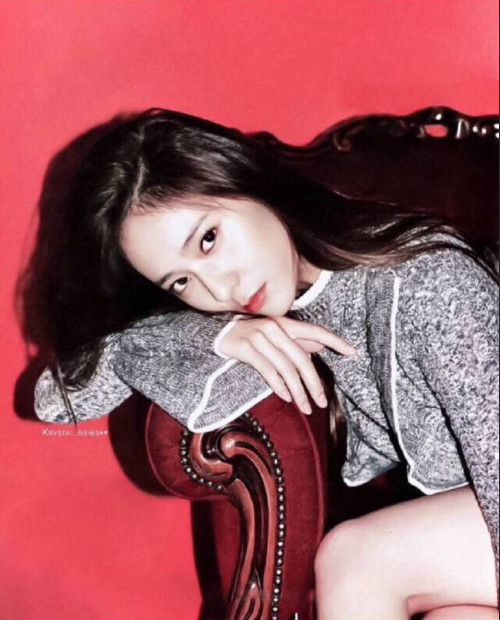 韩国郑秀晶图片 永远的女神Krystal发光的美图