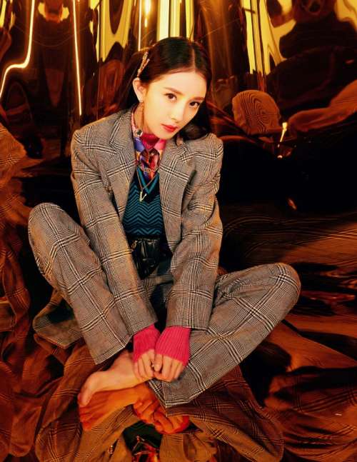 中国图片 女明星杨幂西服帅气图片