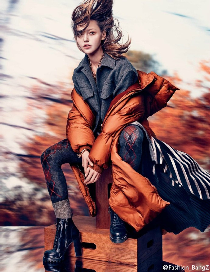 英国版Vogue时装大片俄罗斯超模Sasha Pivovarova演绎