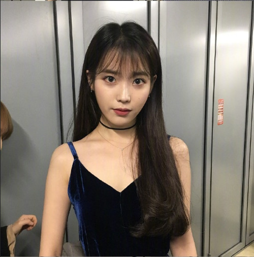 韩国图片 韩国女歌手IU李知恩可爱图片