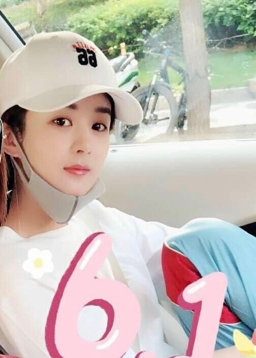 大眼小可爱赵丽颖美丽图片