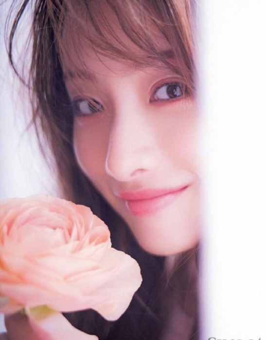 女图片 日本女星石原里美软萌可爱图片