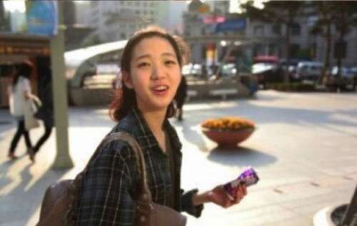 韩国高金银假小子随性写真