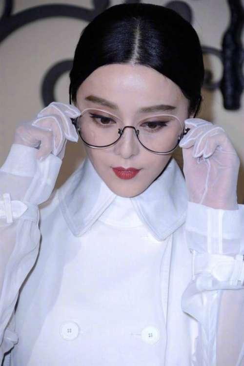 明星自拍手机壁纸