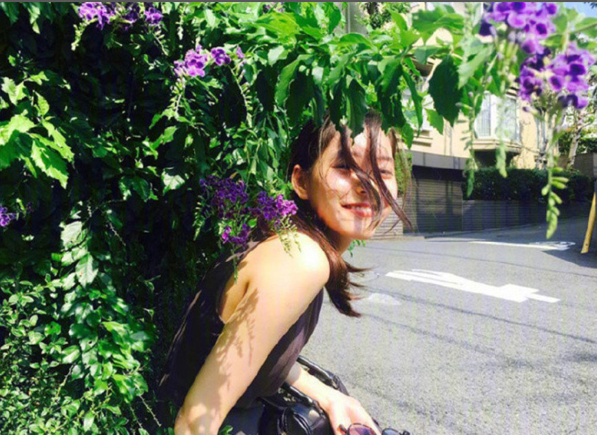 90后女平面模特新木优子美颜暴击简直就是