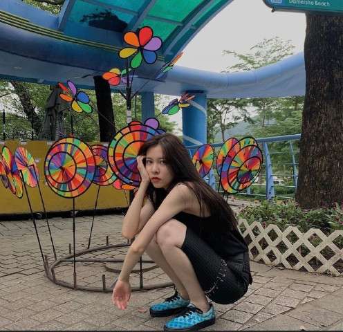 中国图片 内地女明星宋妍霏ins穿搭图片