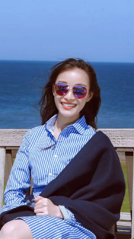 明星倪妮唯美街拍图片