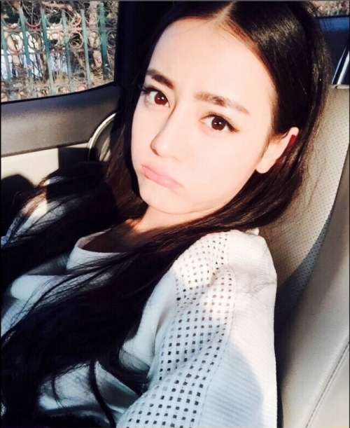 新疆明星迪丽热巴的盛世美颜图片​​​真