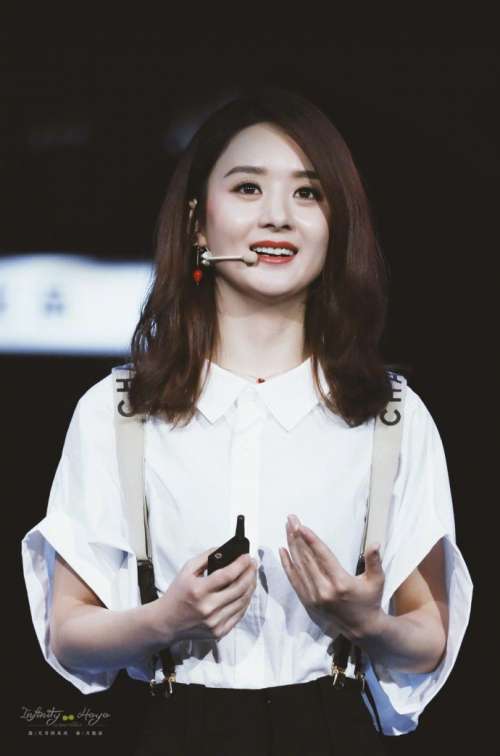 河北明星赵丽颖开讲啦现场图片越来越美啦