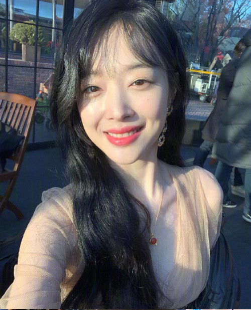 韩国图片 小仙女崔雪莉ins图片