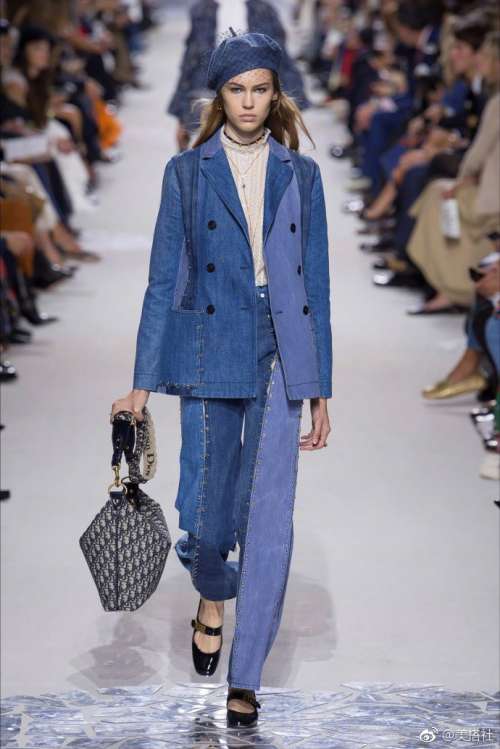 欧美模特演绎Christian Dior2018春夏系列图