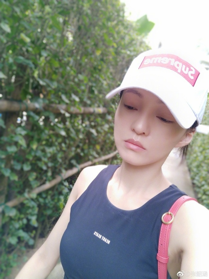 台湾明星张韶涵素颜美照