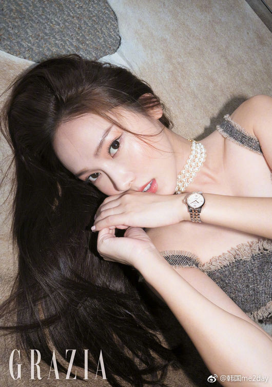 韩国郑秀妍时尚杂志<GRAZIA>画报展现时尚女王
