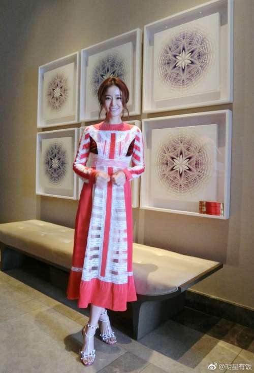 台湾女神明星林心如宣传新戏我的男孩