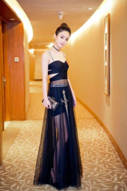 大眼明星赵丽颖的九款长裙礼服真的很仙人