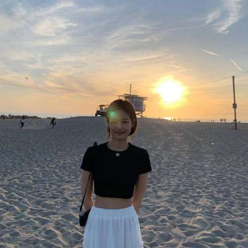 韩国图片 女团BLACKPINK金智妮Jennie图片