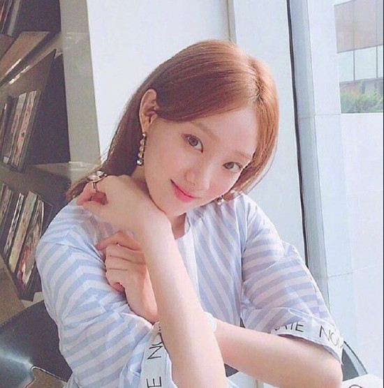 韩国图片 少女颜李圣经的少女感拍照图片