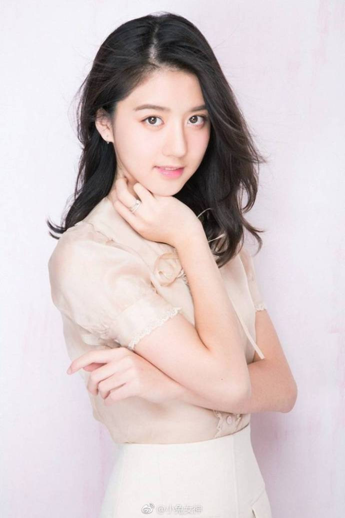 新加坡籍女演员台湾李凯馨清澈明亮双眸清