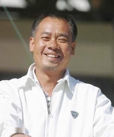 李宁