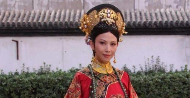 鹂妃安鹂容，她的封妃，是皇后对她的挤压，是甄嬛对她的诛心