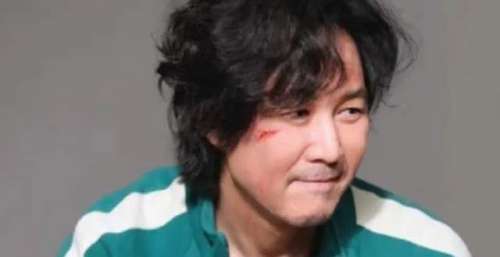 “韩网热议”韩媒斥中国抄袭，称吴京外套抄袭鱿鱼游戏，引发热议