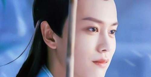任嘉伦的作品剧评，许宣是白月光，小南辰王是爱情悲剧的意难平