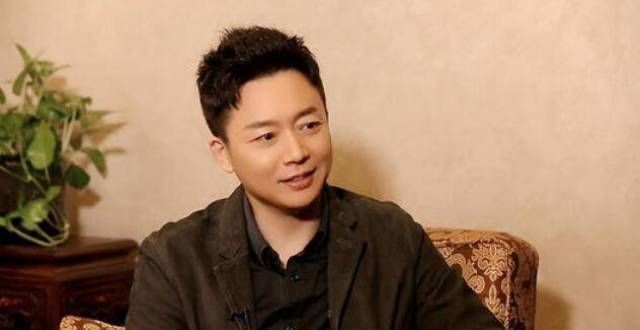 刘奕君问张艺兴：想不想成为孙红雷一样的演员？张艺兴回复显情商