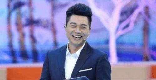 浙江卫视主持人“沈涛”才是人生赢家！娶了那个给他递话筒的女孩