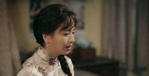 《霞光》隐藏最深的“大姨”到底是谁？这一男一女嫌疑最大