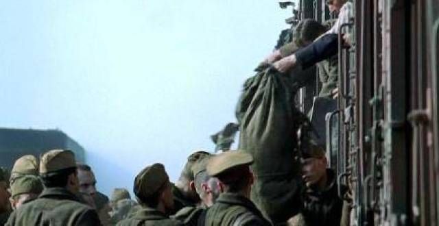 《兵临城下》的评分为什么这么高，值得我们每个人思考