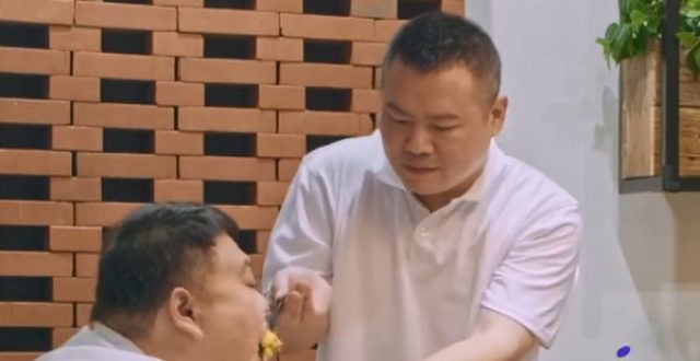 岳云鹏自制节目走红！回看其成名之路，早已证明：越努力越幸运