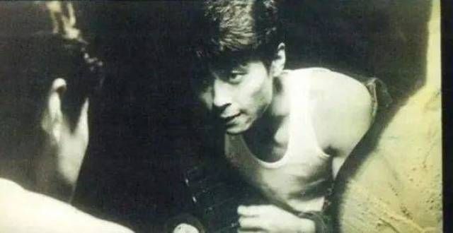王杰唱过两首《失败者》，背后的故事一言难尽