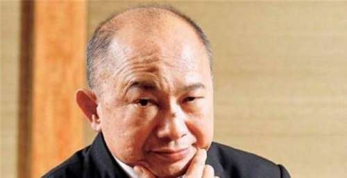 周润发为《喋血双雄》和徐克分道扬镳，徐克直言离开我你啥也不是