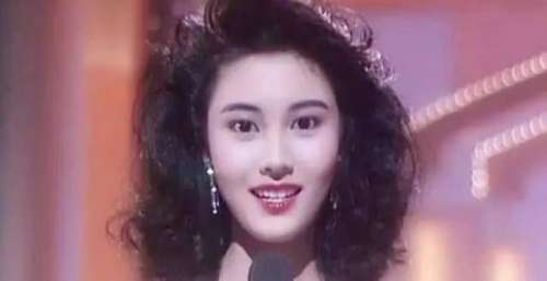 从神仙颜值，到曾志伟感慨“惨不忍睹”，是谁“毁灭”了香港？
