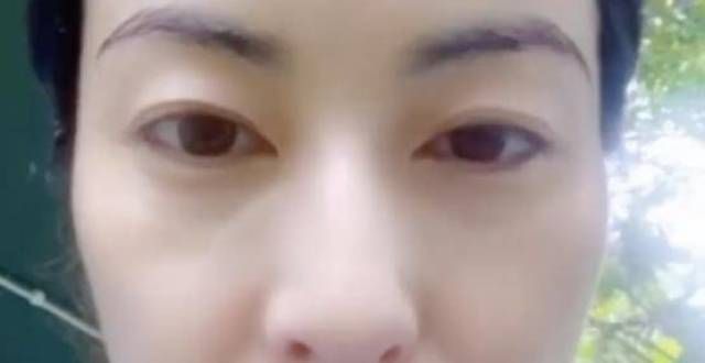 郭晶晶分享居家运动，豪宅自带后花园，放弹跳床遮阳伞面积超大