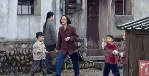 豆瓣9.1，力压《长津湖》！史上最狠剧组，把周迅“毁”了