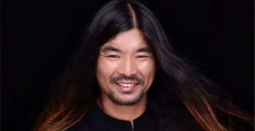 面筋哥：流浪10年，写了千首歌，惊艳韩红：唱歌再难也没生活难