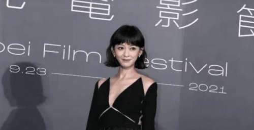 女明星人到中年，娃娃脸也照样抵挡不住皱纹，陈意涵就是现成的例子