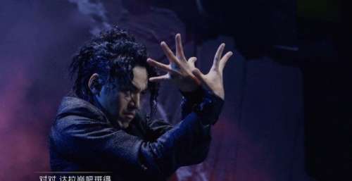 《哥哥》两位舞者显身手，刘迦斜坡上跳舞，李响解释“仙气”