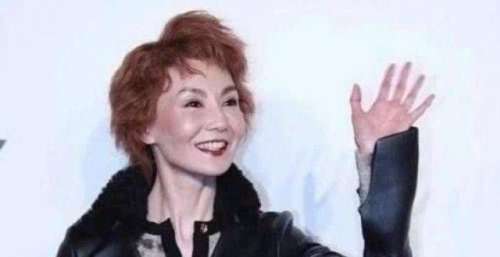57岁张曼玉一年比一年瘦，独自居住在豪宅，身体状态让人担忧