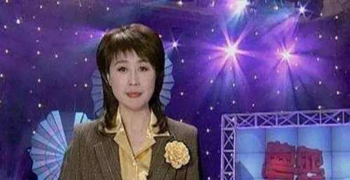 后藏着秘密播了20年的《曲苑杂坛》为何被停播？主持人汪文华如今怎样了乐嘉从