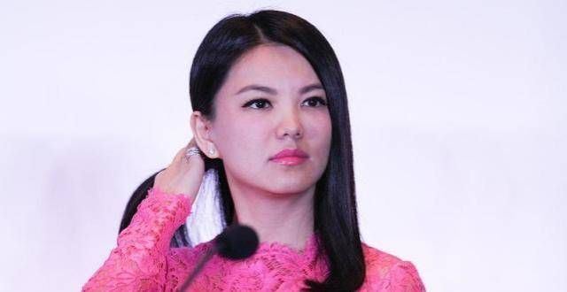 走到了今天曾是湖南台公认的“一哥”，却被妻子怂恿跳槽，如今落魄成婚礼主持人中国好