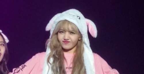 乐专辑公布blackpink组员lisains粉丝突破6300万正规三