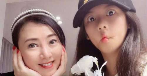 早就烂掉了翁虹14岁女儿颜值不输欧阳娜娜阴阳怪