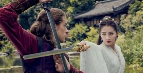 生悲欢离合剧本准备20年，从全球9000位女演员中选出女主，郑晓龙又放狠招了殷桃人
