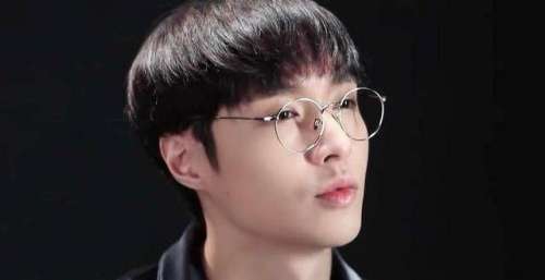 不只是爆款张艺兴如今的尴尬处境，能让多少流量明星“如梦初醒”？八角亭